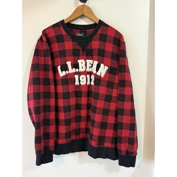 L.L. Bean Men’s Red & Black Check Embossed Fleece Logo Medium - Picture 1 of 7